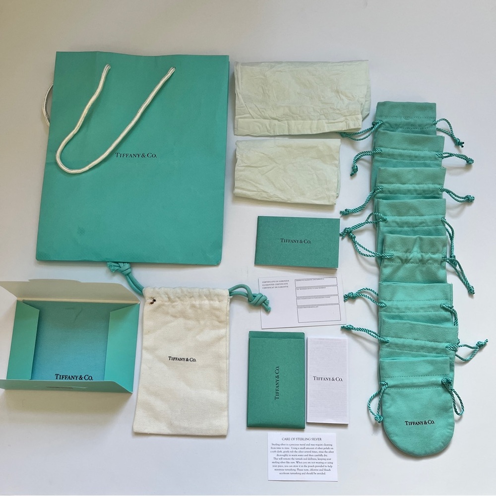 COPY - Tiffany Co. Gift Wrapping Set